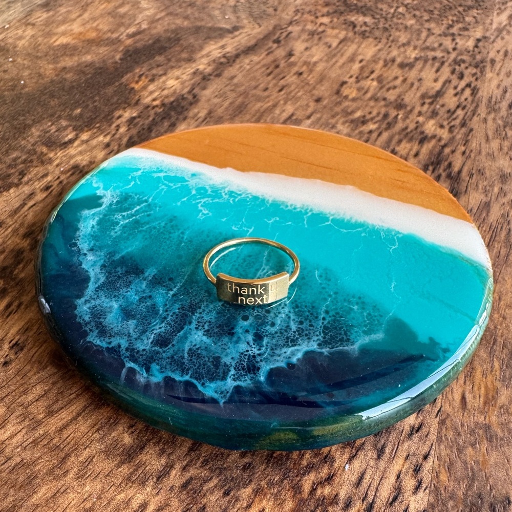 18K GOLD PLATED BAR RING - Picture 2 of 5